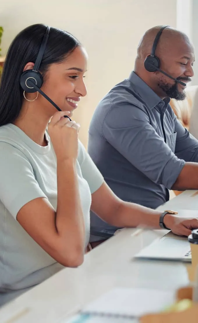 A group of contact center agents providing customer support to callers