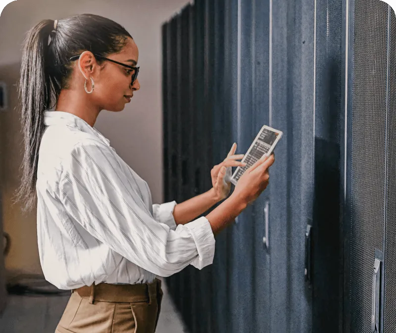 A female IT personnel and an insert of a chart