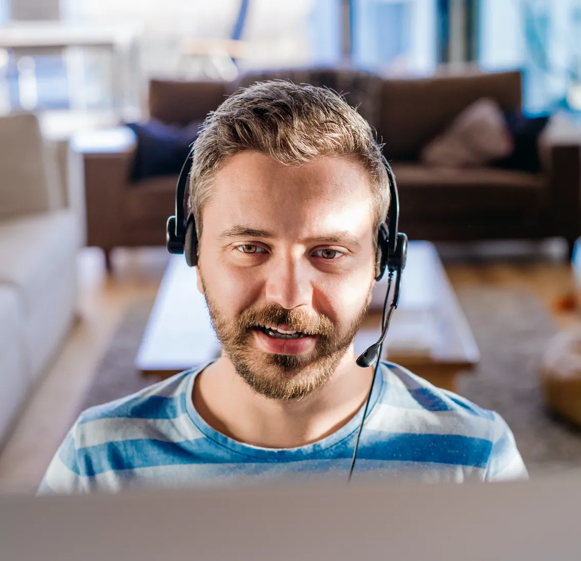 A remote agent on a call