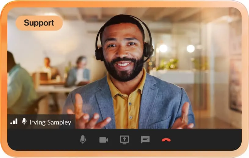 Service d’assistance de RingCentral menant une session d’intégration pour RingCentral Rooms