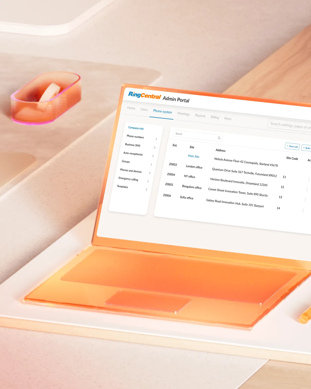 Ein geöffneter Laptop, auf dem die Benutzeroberfläche des RingCentral Admin-Portals zu sehen ist