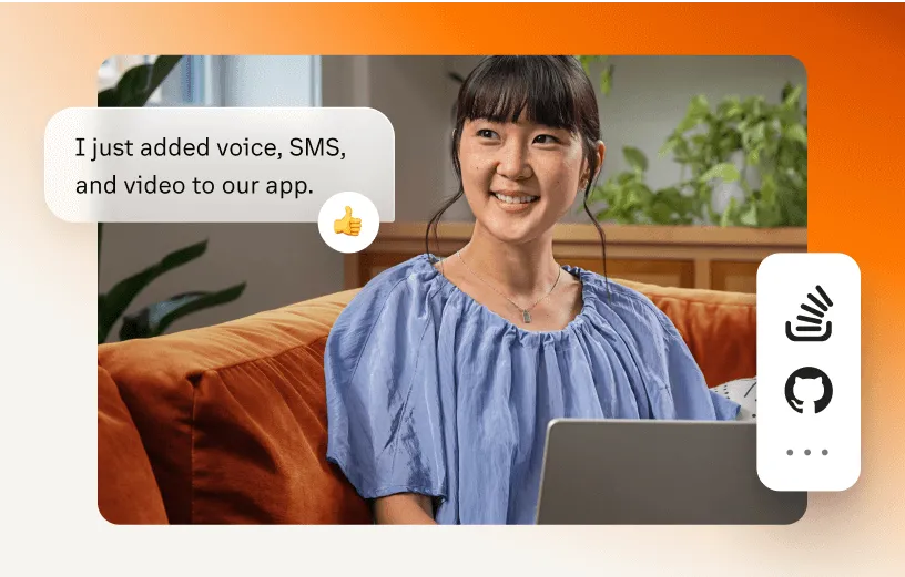 Eine Entwicklerin integriert Anwendungen wie Github und Stack Overflow auf der RingCentral Webinar-Plattform.